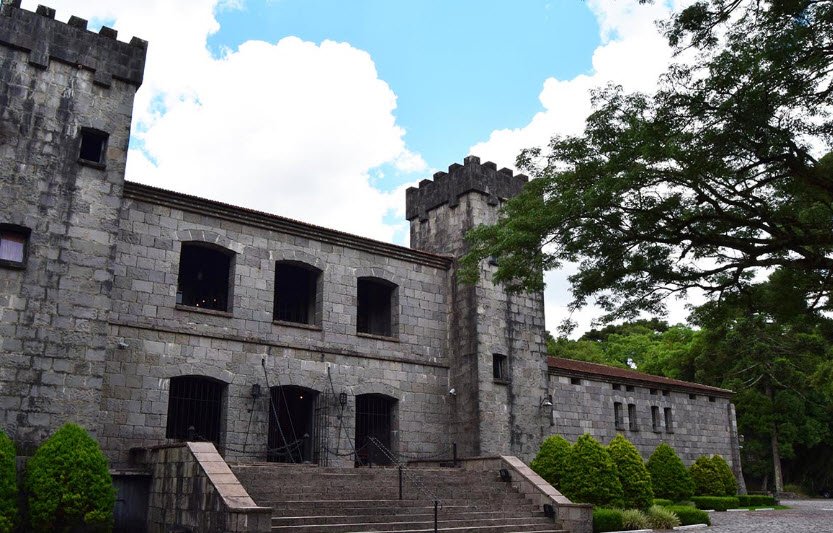 Château Lacave, Brazil
